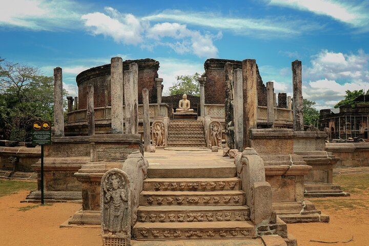 Private Polonnaruwa Sightseeing Day Tour from Sigiriya  - Photo 1 of 5